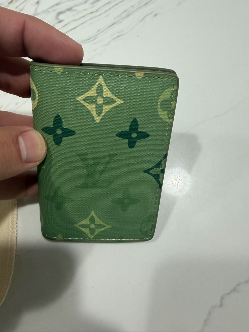 LOUIS VUITTON CARD HOLDER
